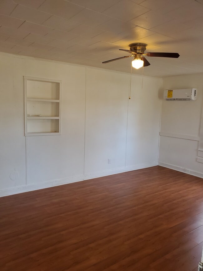 1307 Hoke St Rental House Rental in Gadsden, AL