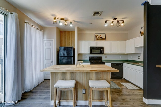 Photo - 22125 N 29th Ave