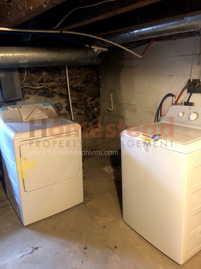 Photo - 4324 Ridge Rd