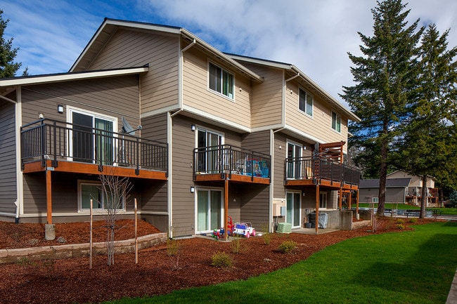 Farmington Meadows - Farmington Meadows Apartments