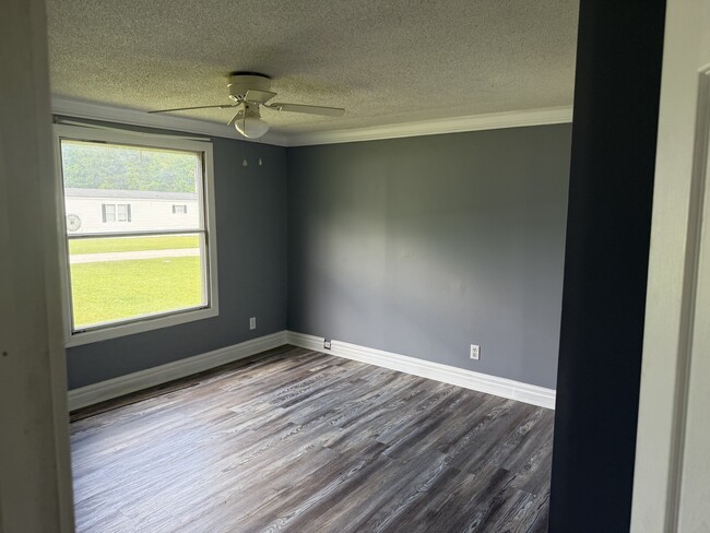 Photo - 3550 Alice Dr