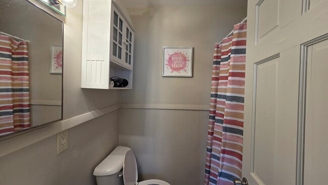 Photo - 542 Whitney Ave