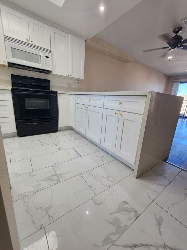 Photo - DECKER Town Home