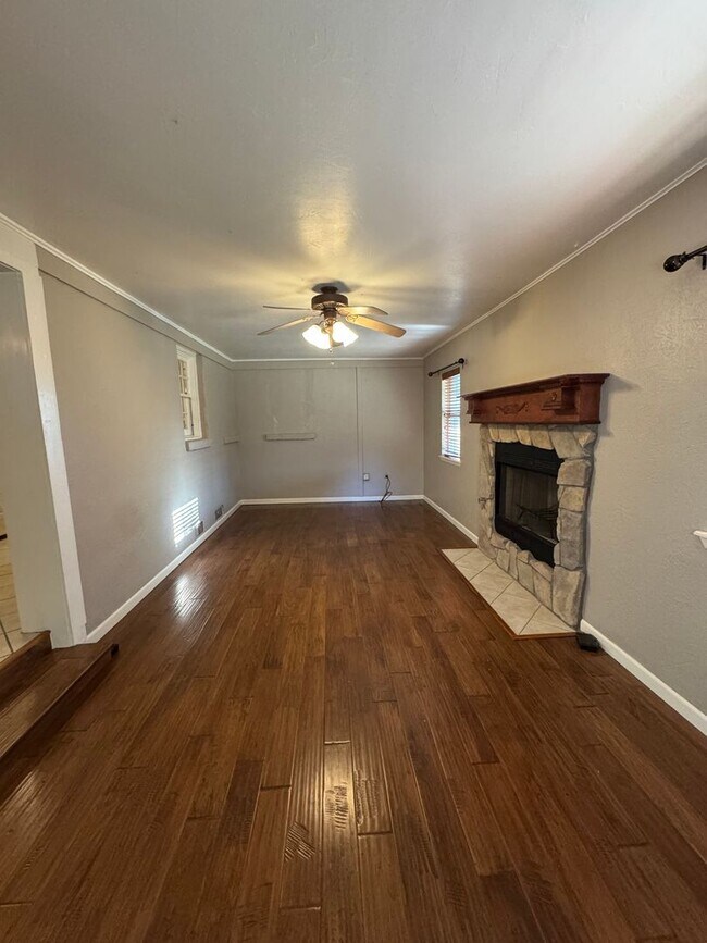 Photo - Located close Tascosa High School 3/2/1