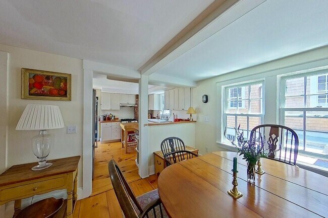 Photo - 12 Sherman St
