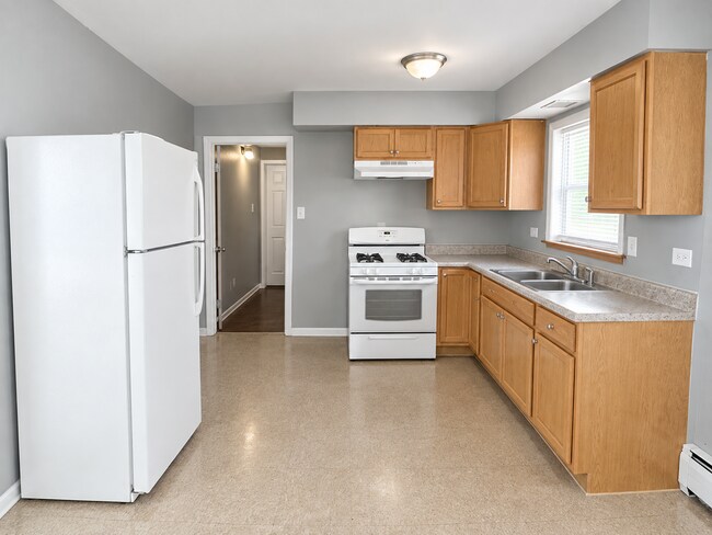 6711 S Chappel Ave Unit 2E