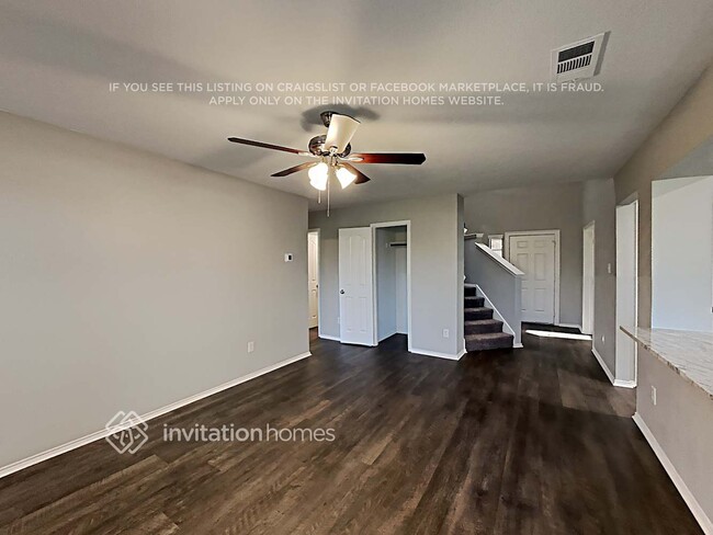 Photo - 824 Blue Heron Ln