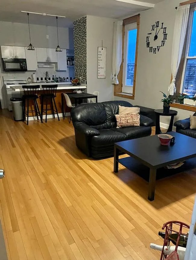 Photo - 1368 W Evergreen Ave Unidad 4M