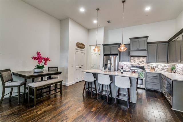 Photo - 1150 Foxglove Ln