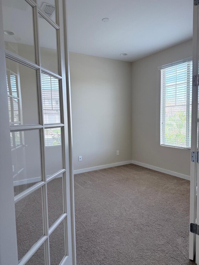 Photo - 9519 W Fallen Leaf Ln