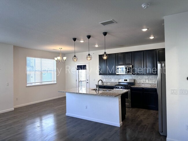 Photo - 4644 Copeland Lp Unit 203