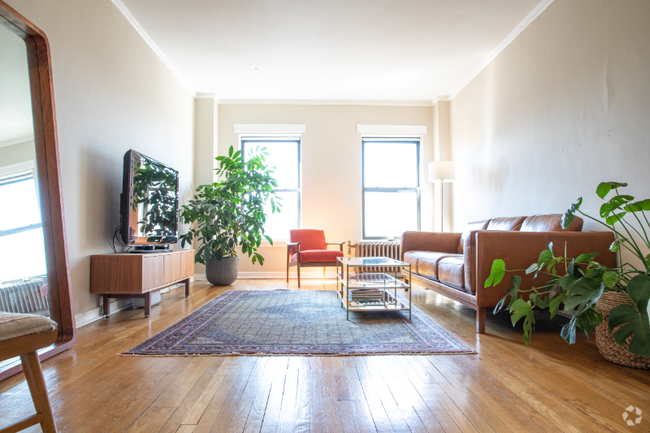 Building Photo - 434 W Roscoe St Unit 4D Rental