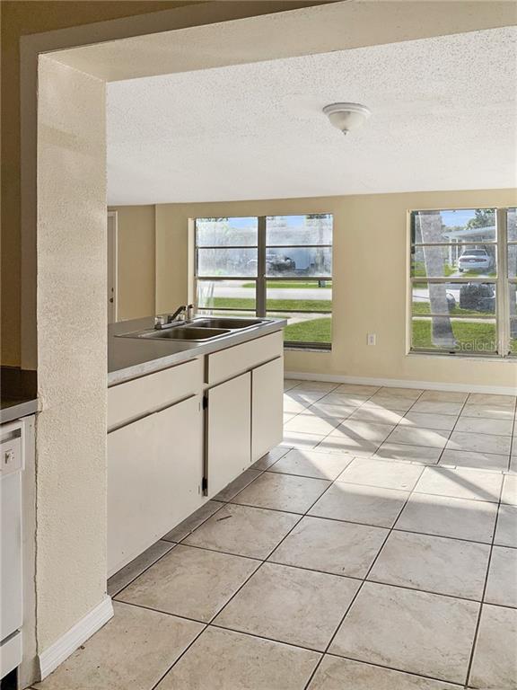 Photo - 3196 Normandy Dr