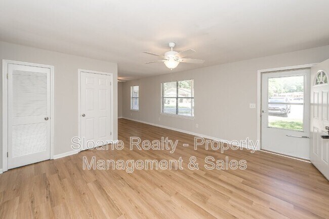 Photo - 819 Sandpiper Dr