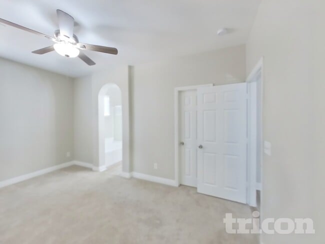 Photo - 9827 W Spinnaker Creek Ave