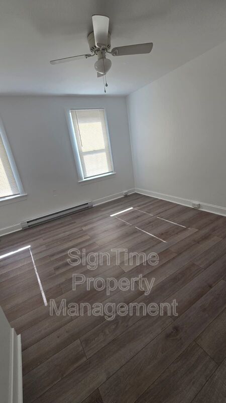 Photo - 187 Berkson Ave