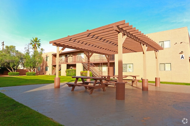 Mountain Shadows Apartments