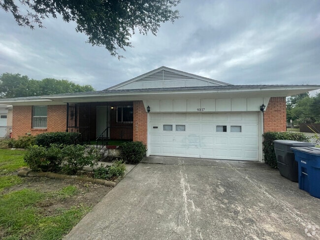 Building Photo - 9317 Rustown Dr Rental
