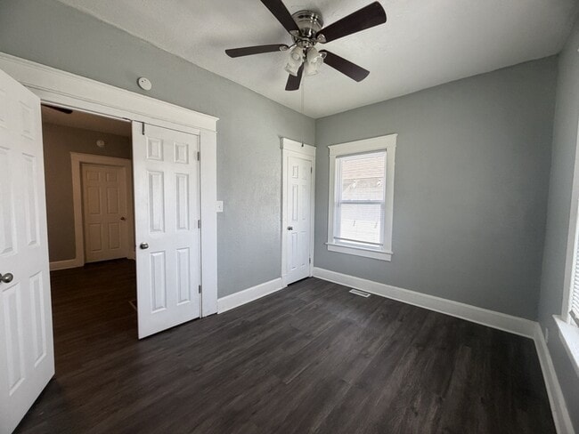 Photo - 2512 N 12 St