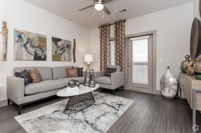 1HAB, 1BA - 695 ft² - The Sutherland