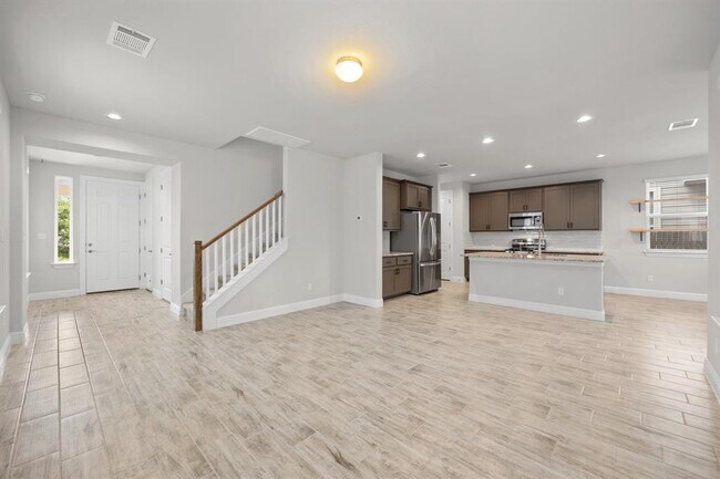 Photo - 173 Riverhill Dr