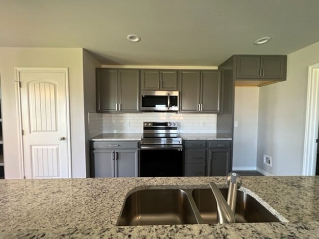 Photo - 2881 Melissa Ln