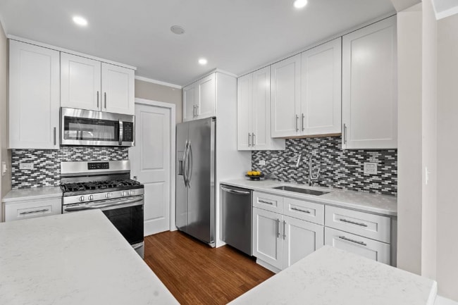 Photo - 327 Wildberry Ct Unit 2C