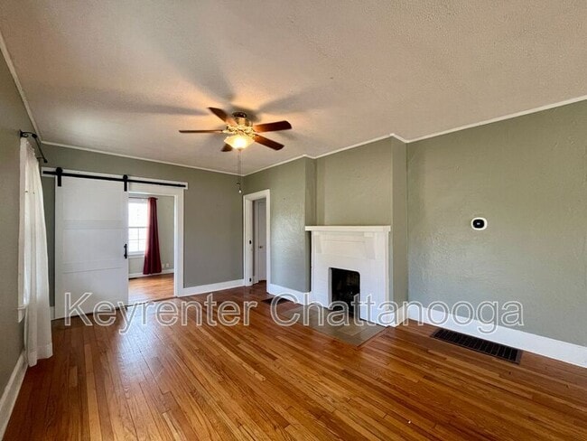 Photo - 1818 John Ross Rd