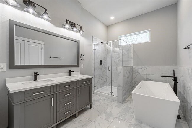 Photo - 6728 Parker Grv Ln