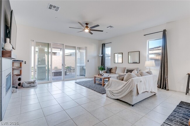 Photo - 332 Alto Avec Ln