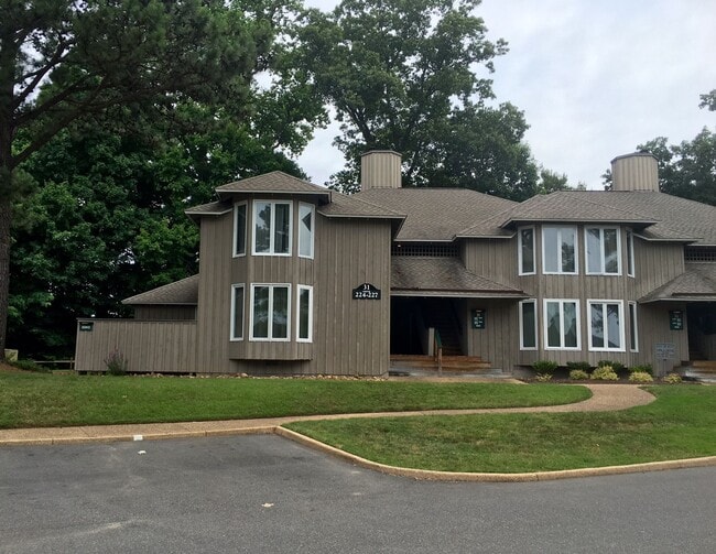 Building Photo - Fully Furnished Condo for Rent in Kingsmill Unit 226