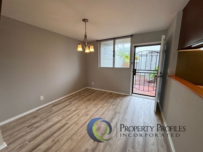 Photo - Spacious 3 Bdrm 2.5 Bath Mililani Townhouse
