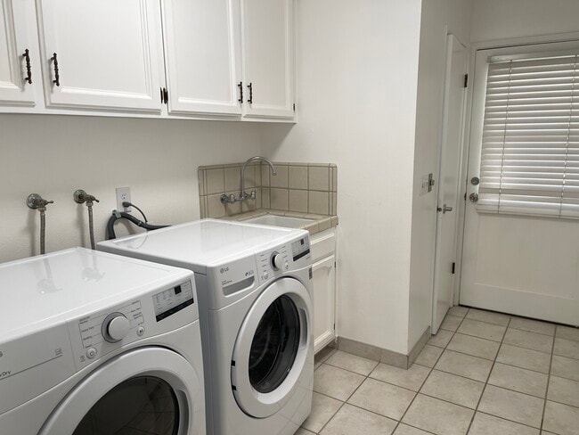 Photo - 179 W Quincy Ave