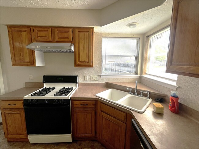 Photo - 339 El Toro Ln