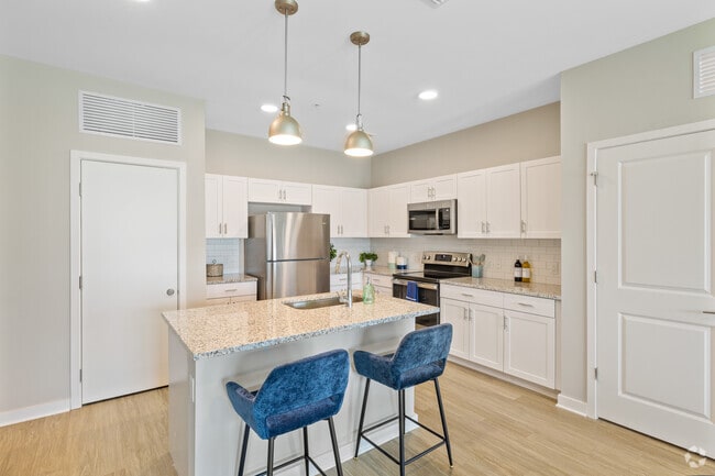 2BR,2BA - 1117SF