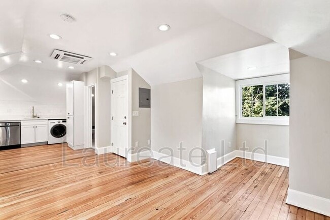 Photo - 1409 Gilpin St Unit #4