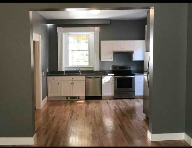 Building Photo - 74 3rd St Rental