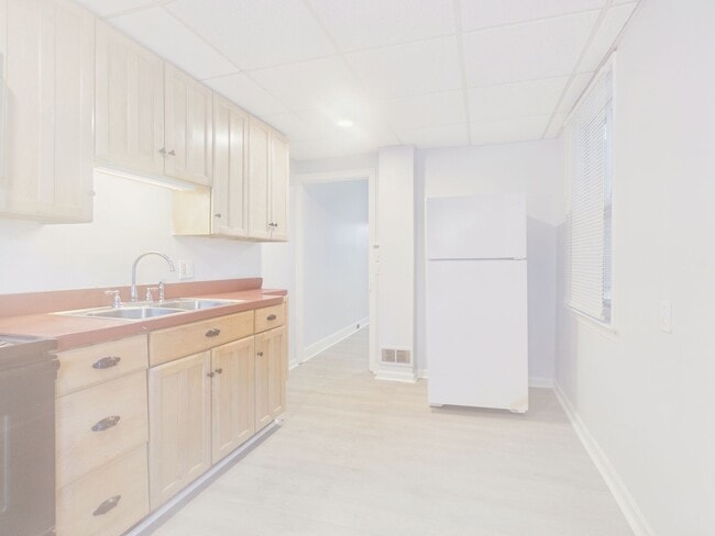 Photo - 2 Bedroom Single Family on Penn with Bonus Room