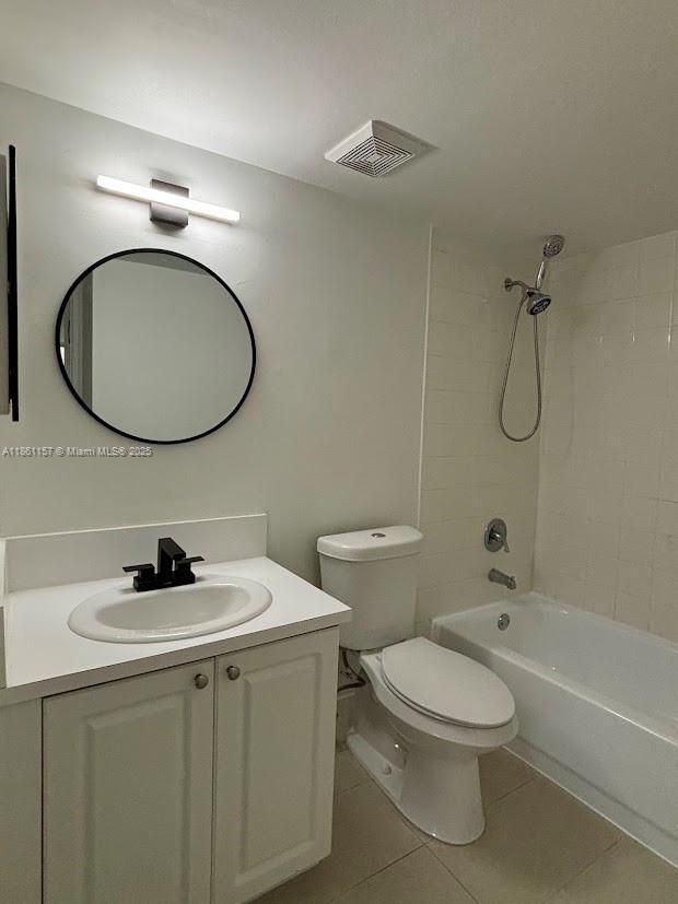 Building Photo - 12136 St.Andrews Pl Unit 102 Rental