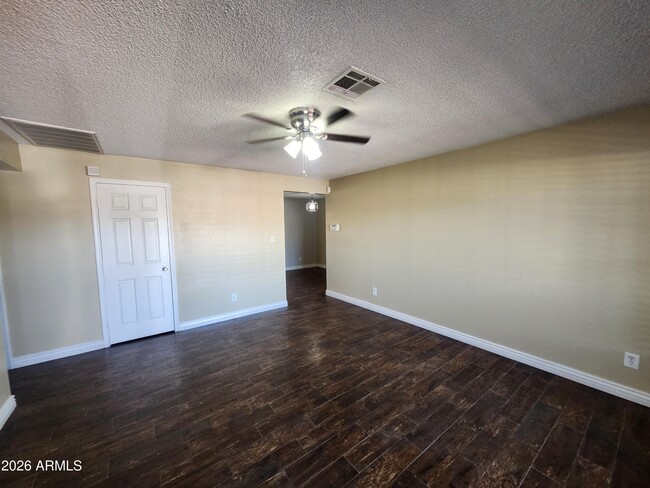 Photo - 5025 W Vernon Ave