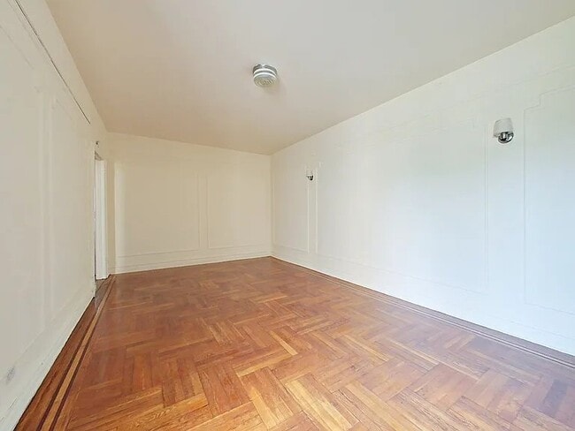 Photo - 30 Daniel Low Terrace Unit 39