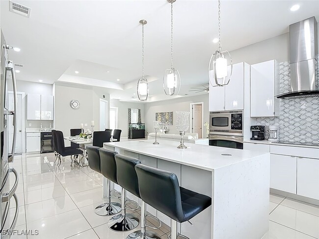 Photo - 1806 41st St SW