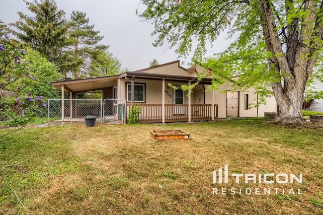 Photo - 6517 Orbit Way