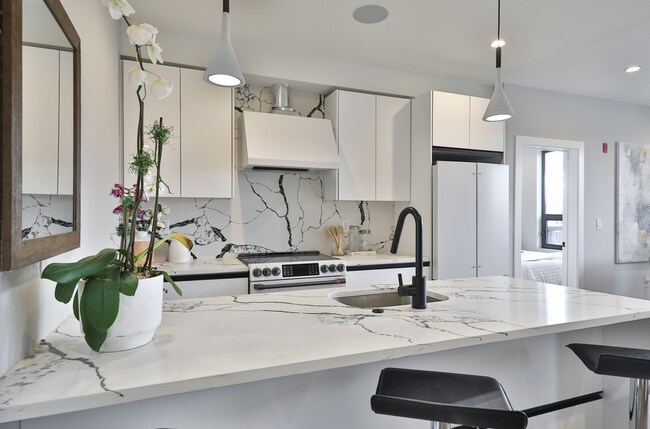 Photo - 1612 Cambridge St Unit 304