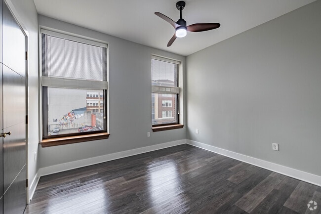 2BR, 2BA - 1,004SF - Second Bedroom