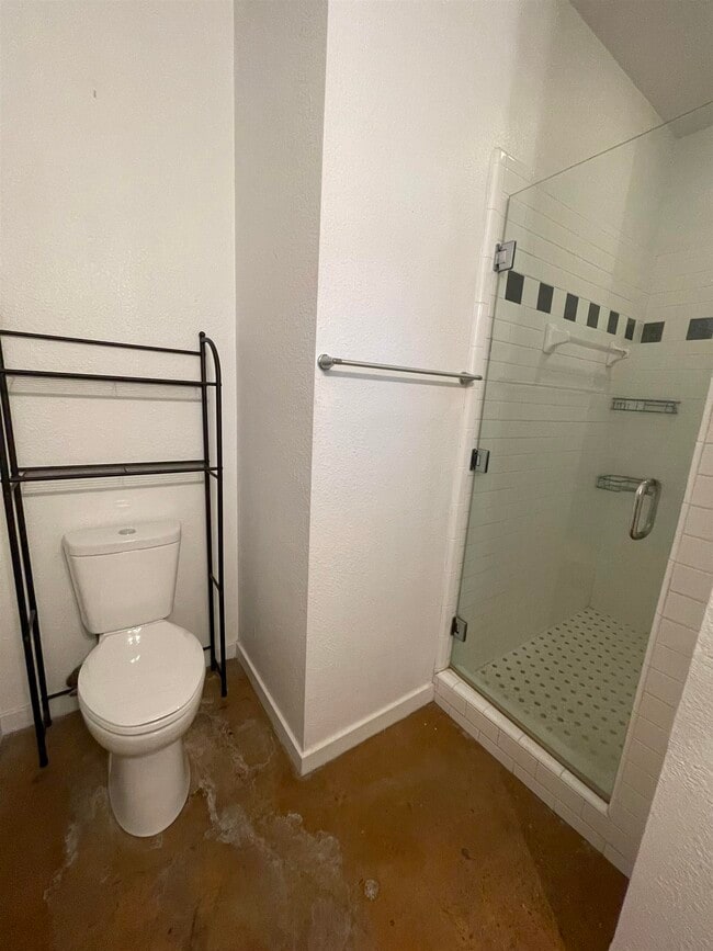 Photo - 420 N Adams St Unit 305