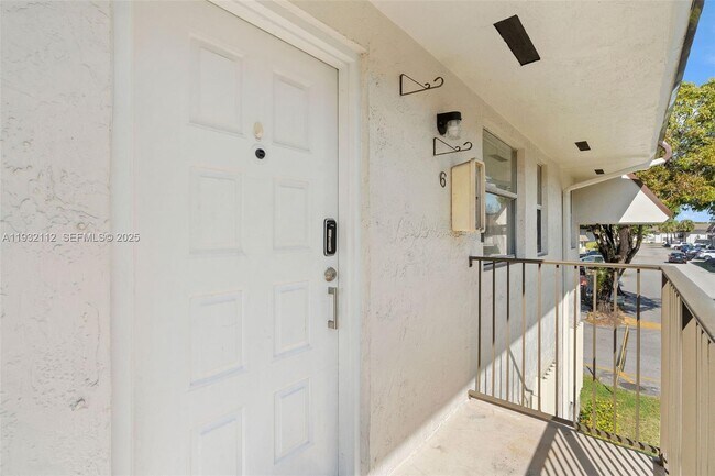 Photo - 7111 SW 129th Ave Unit 6