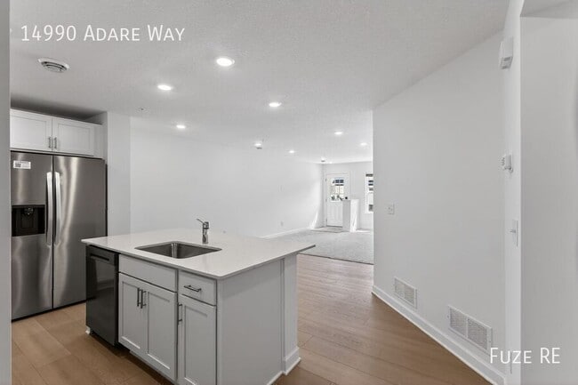 Photo - 14990 Adare Wy