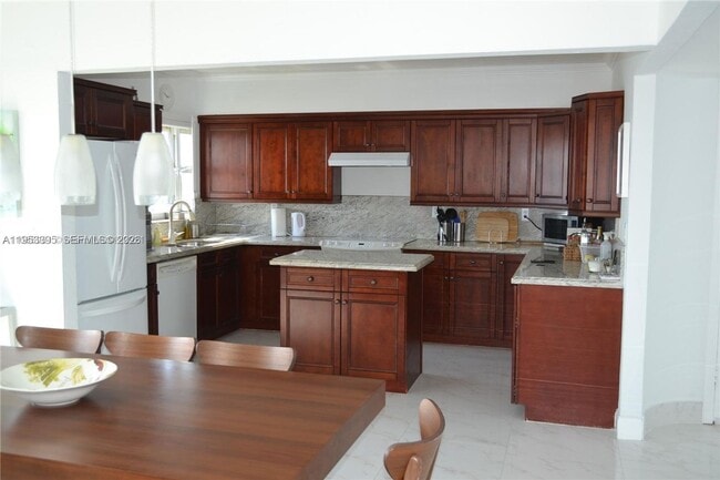 Photo - 3850 Galt Ocean Dr