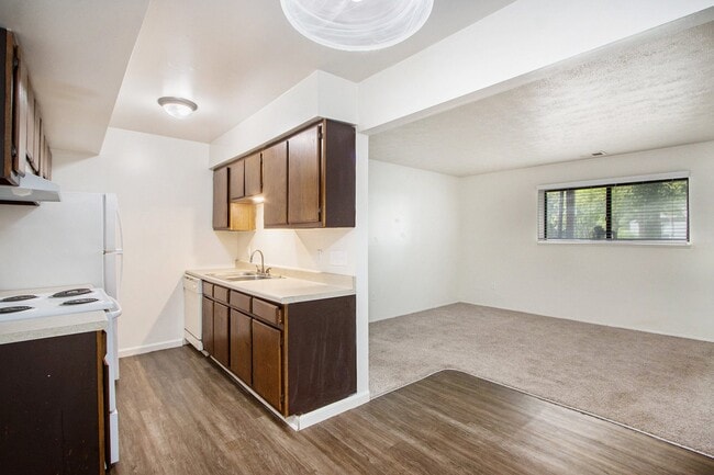 Briarwood Apartments
